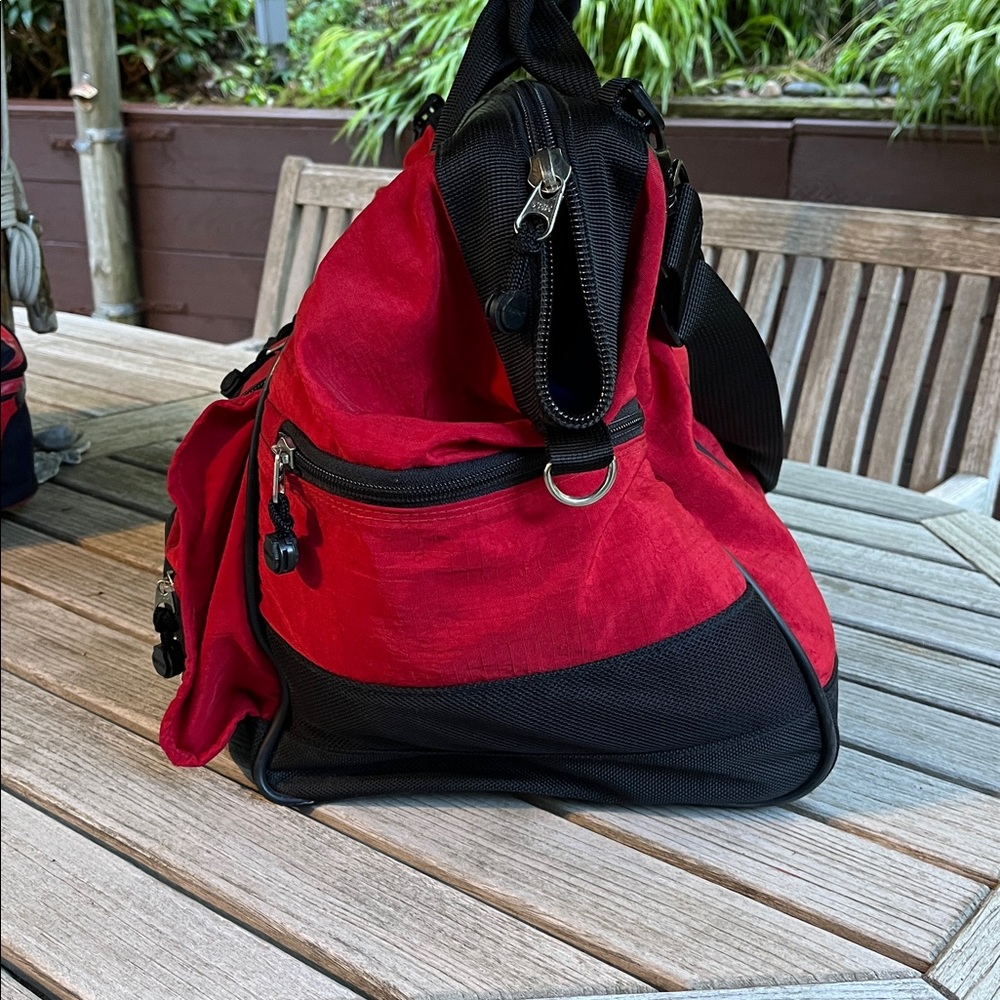 Vintage LL Bean traveler adventure travel wide Duffel Bag Breeders Cup Red Black - Picture 3 of 11